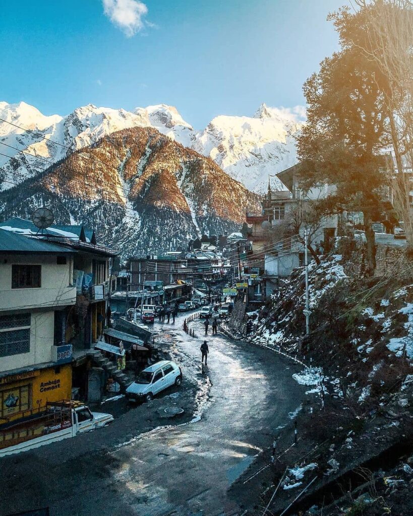 Reckong Peo is the gateway to Kalpa and Roghi village